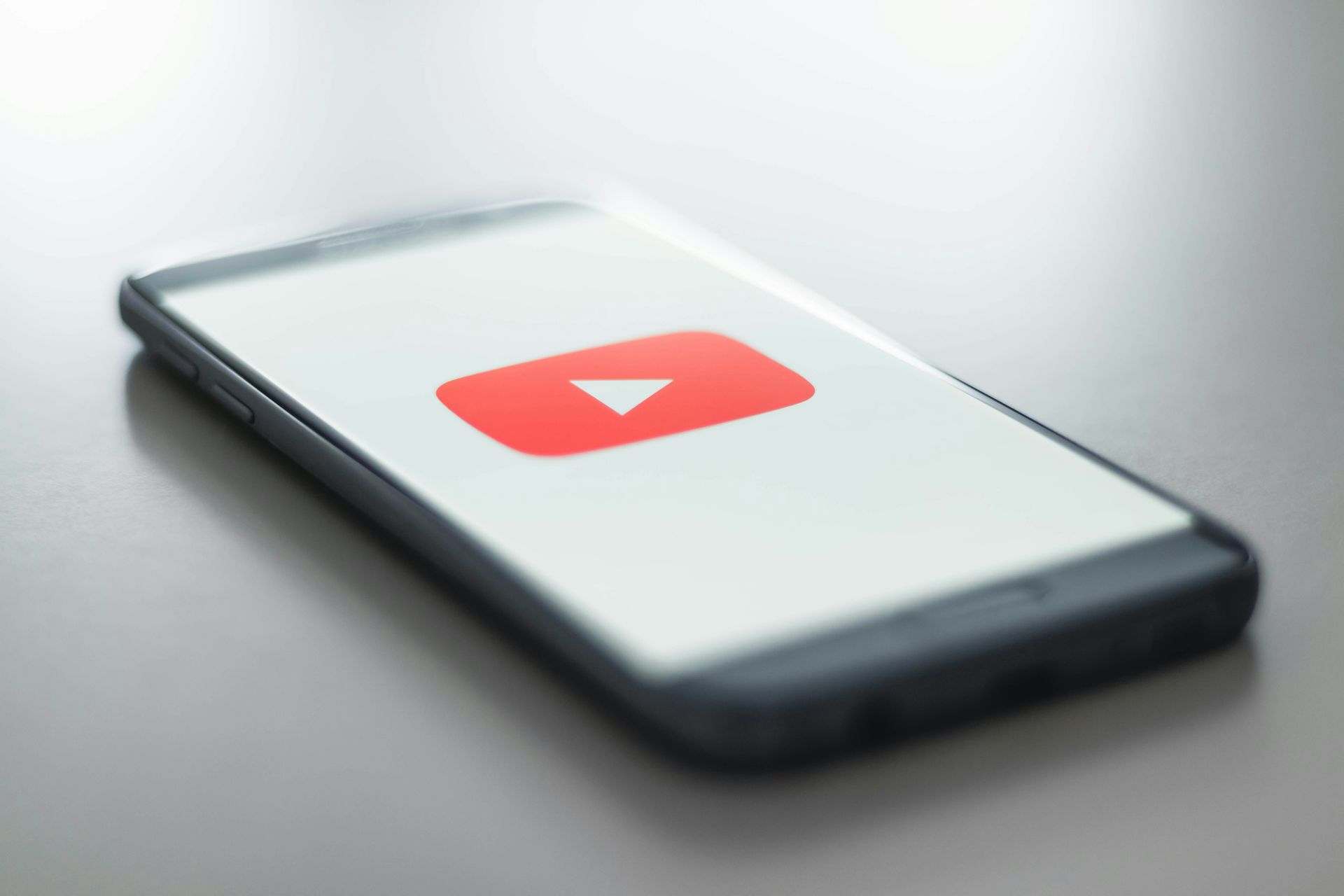 Nowa funkcja dla użytkowników YouTube Premium: Jump Ahead