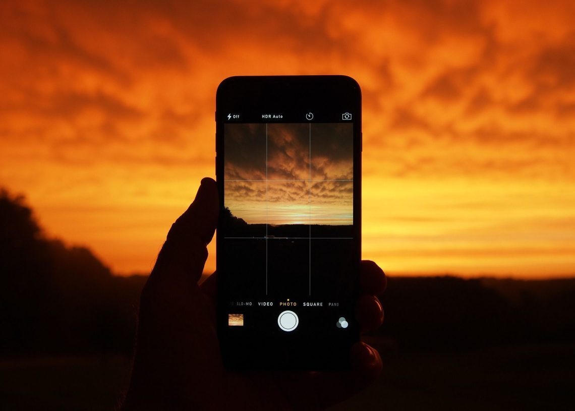 iOS 17.5.1 released: Fixes the issue of old photos showing up