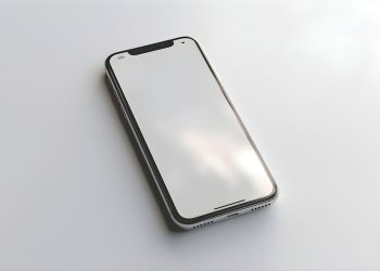 Apple leak points to a single type of chipset for iPhone 16 series