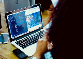 Unleashing the power of JavaScript data grid in modern applications