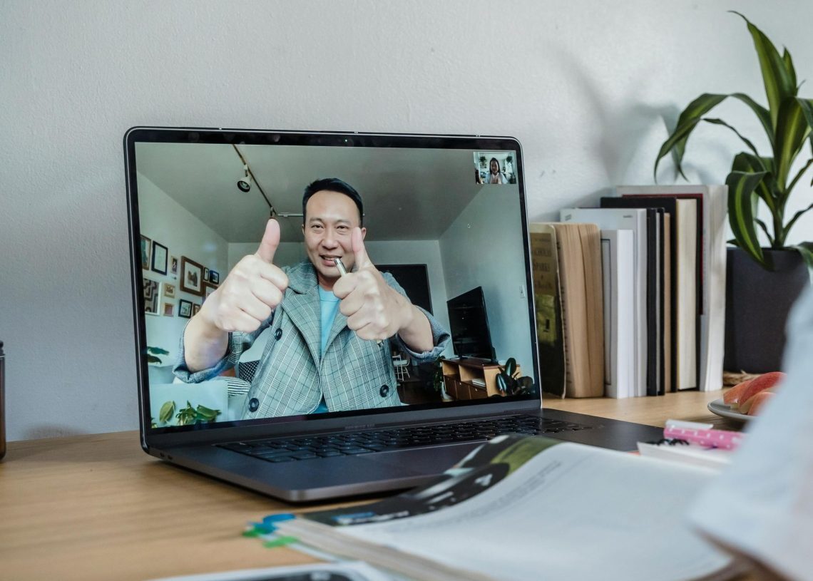 Apple will change the MacBook cameras