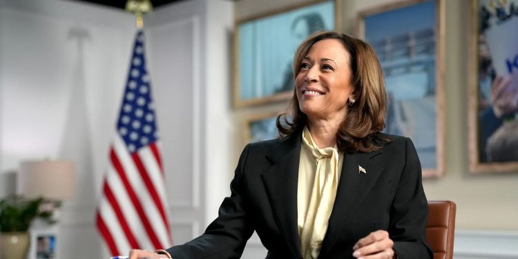 Kamala Harris is live on Twitch!