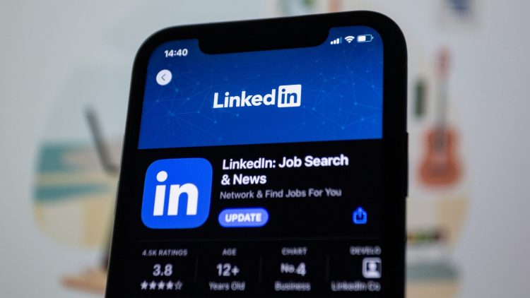 LinkedIn’s video carousels reinforce its role as the social media for business