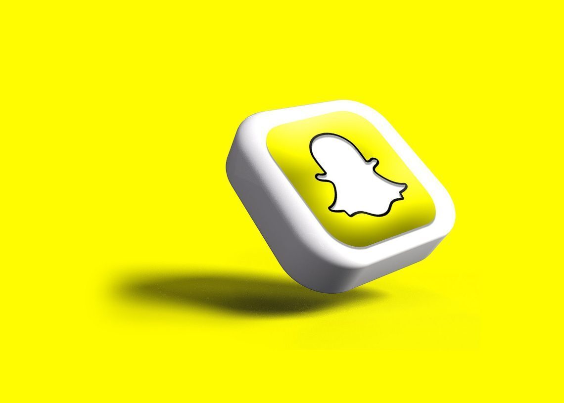 What does yellow heart mean on Snapchat?