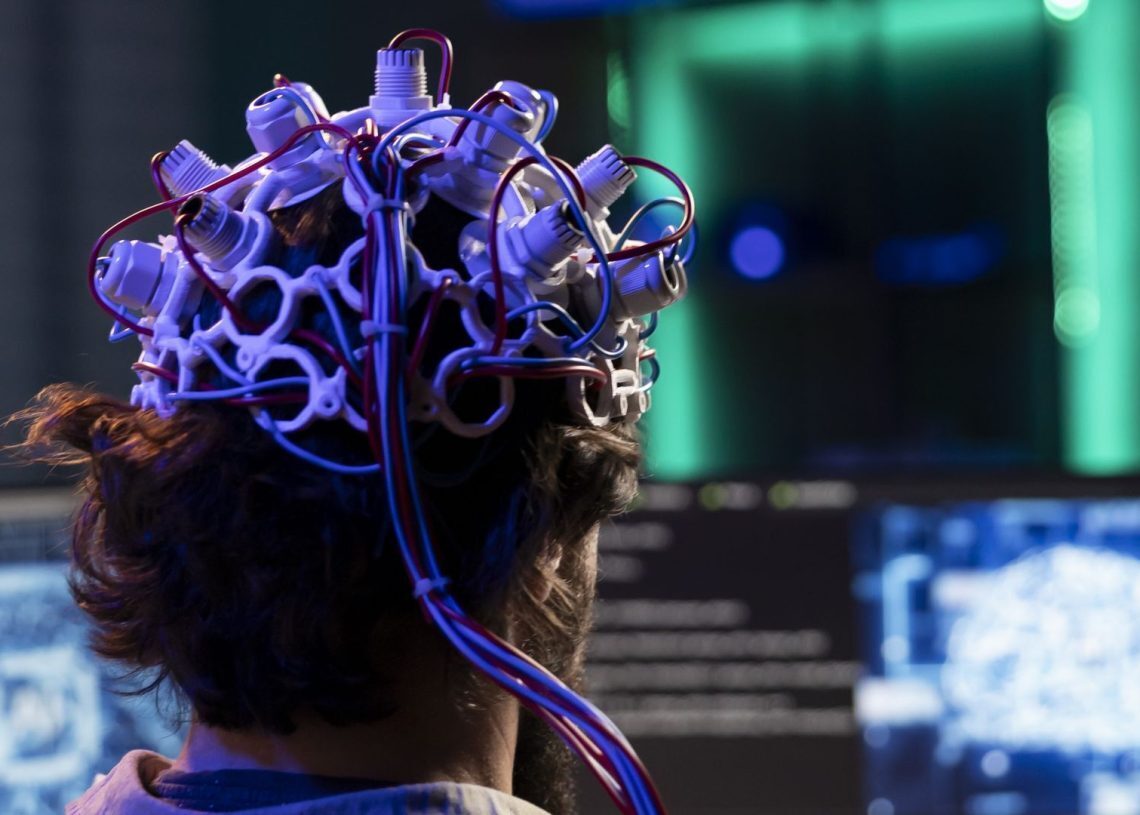 Reflection 70B is an AI that can correct its own mistakes