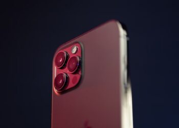 Apple to upgrade iPhone 17 selfie cameras to 24MP