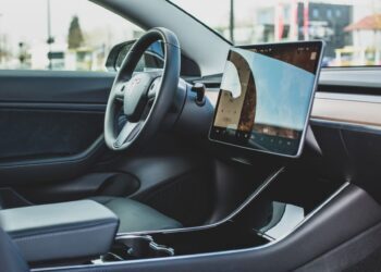 Steve Wozniak just said Tesla is the worst