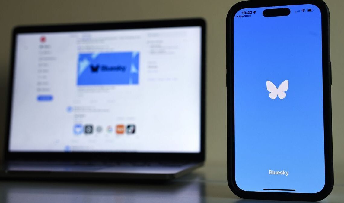 Find X (Twitter) Friends on Bluesky with Chrome Extension