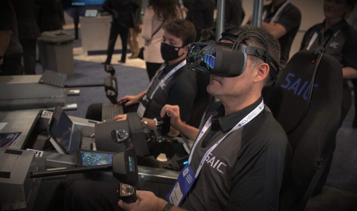 EASA certifies mixed reality headset for pilot training