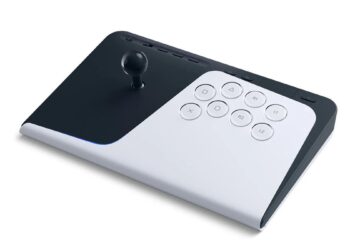 Sony teases wireless PS5/PC fighting stick