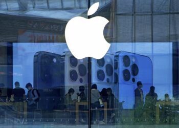Apple must allow external app payments: Court denies stay
