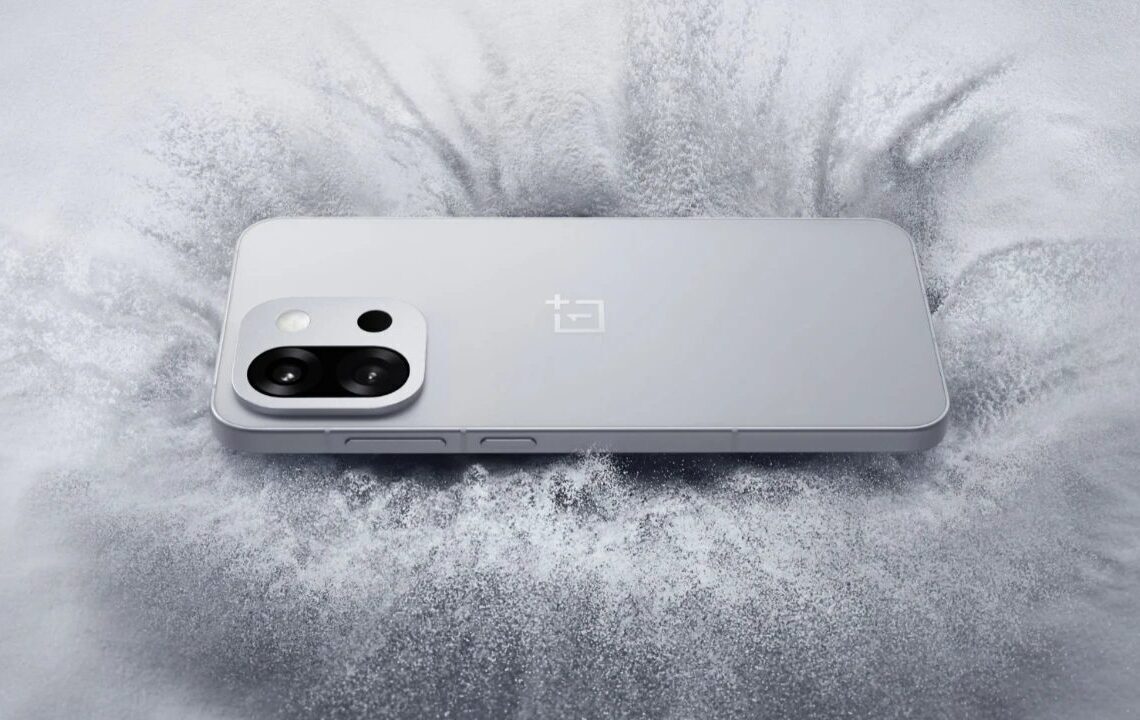OnePlus 15 rumored: Renumbered, lower resolution, new camera