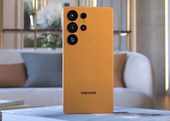 Samsung may kill the base model Galaxy S phone next year