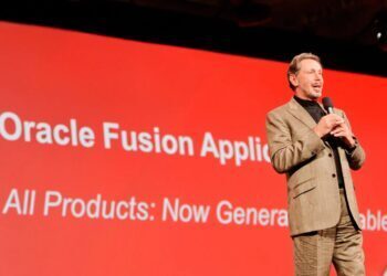 Oracle lands $30 billion cloud contract