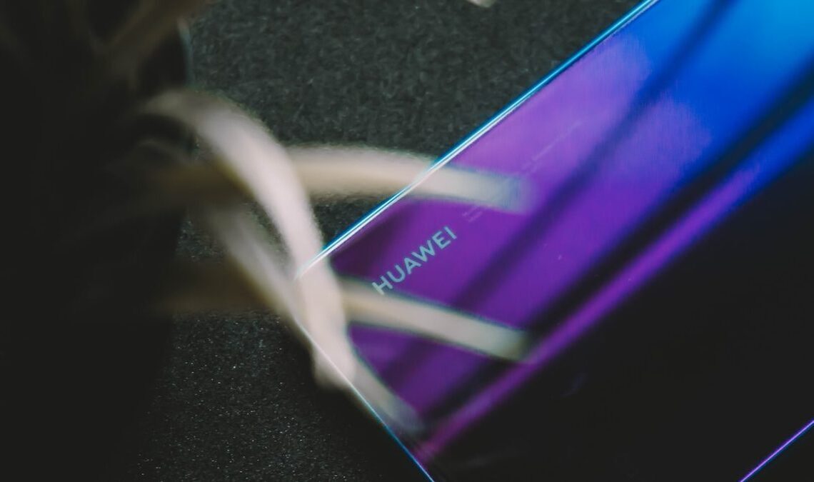 Huawei to unveil HBM-free AI inference solution