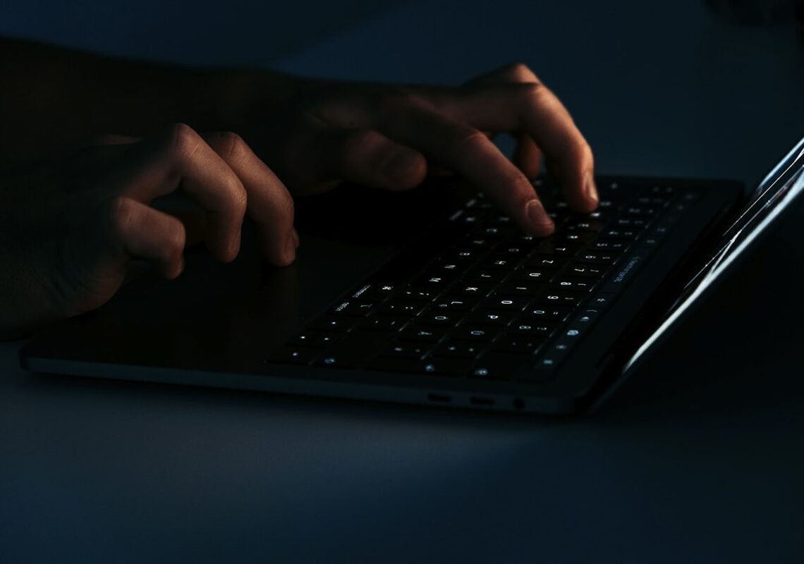 Malwarebytes uncovers Trojan.JS.Likejack in SVG files