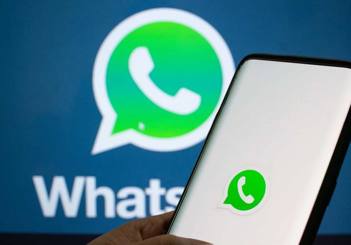 WhatsApp tests threaded replies for Android group chats