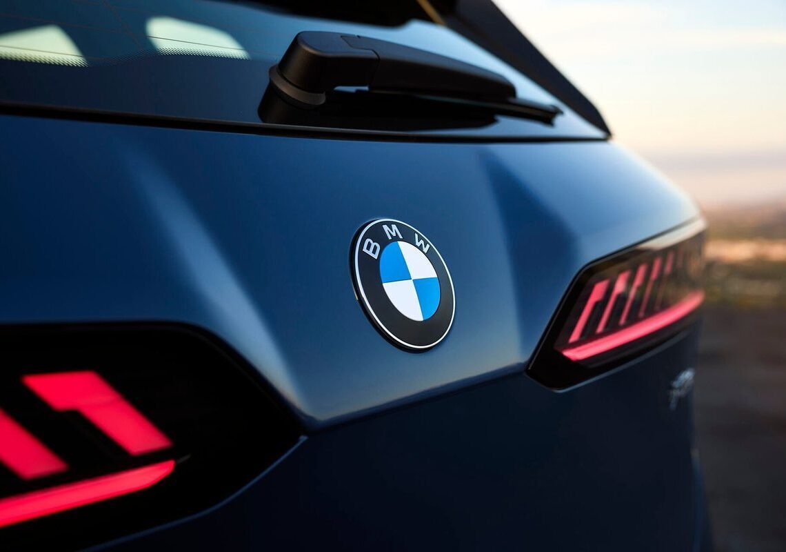 BMW applies 2020 flat logo to iX3 SUV