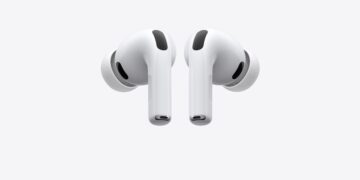 Apple AirPods Pro 3 gain live translation feature
