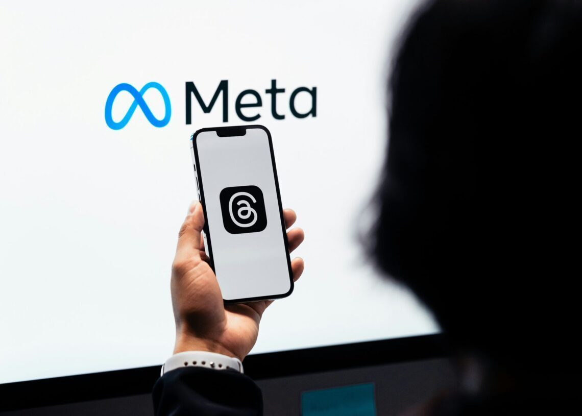 Meta adds Community Notes user alerts