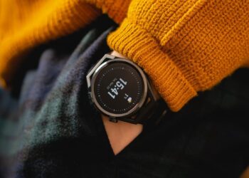 Xiaomi leads Q2 2025 smart band market share