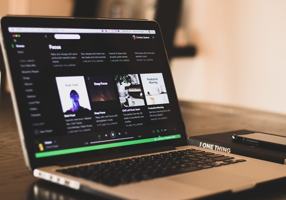 Spotify tests SongDNA for exploring music credits