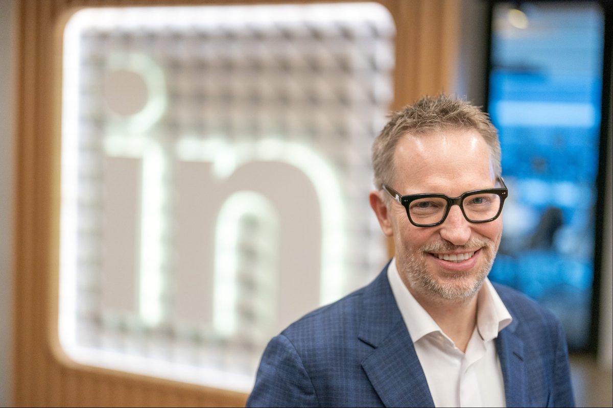 CEO de LinkedIn utiliza Copilot de Microsoft para casi todos los correos electrónicos CEO de LinkedIn utiliza Copilot de Microsoft para casi todos los correos electrónicos