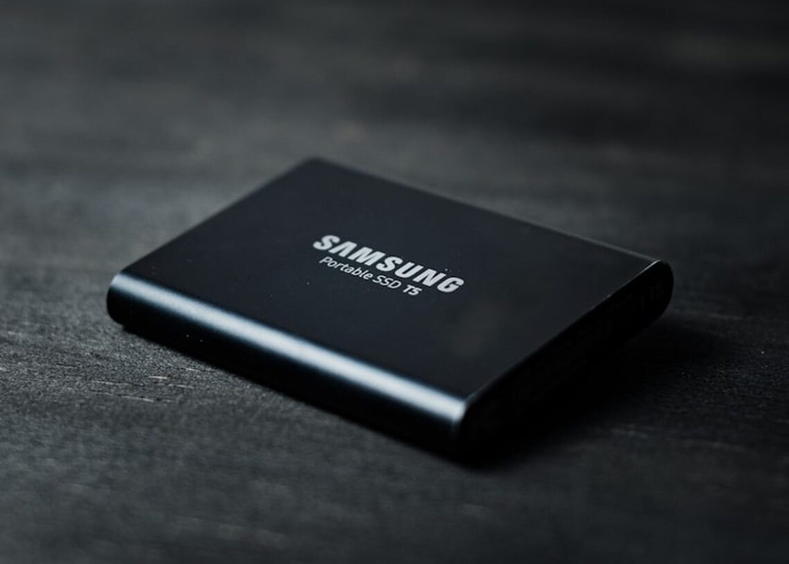 Samsung denies ending consumer SATA SSD production