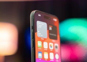 iOS 27 brings Siri AI, 5G satellite to iPhone 18 Pro