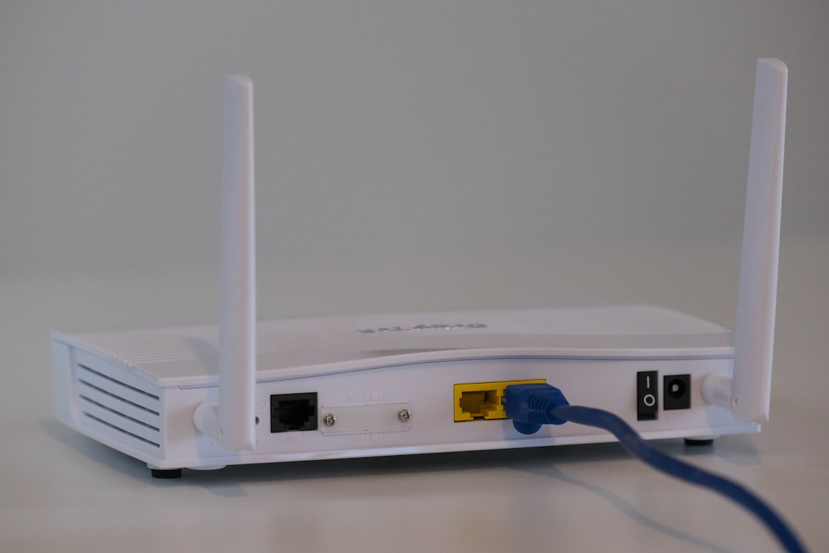FCC bans approval of new foreign-made routers over security risks