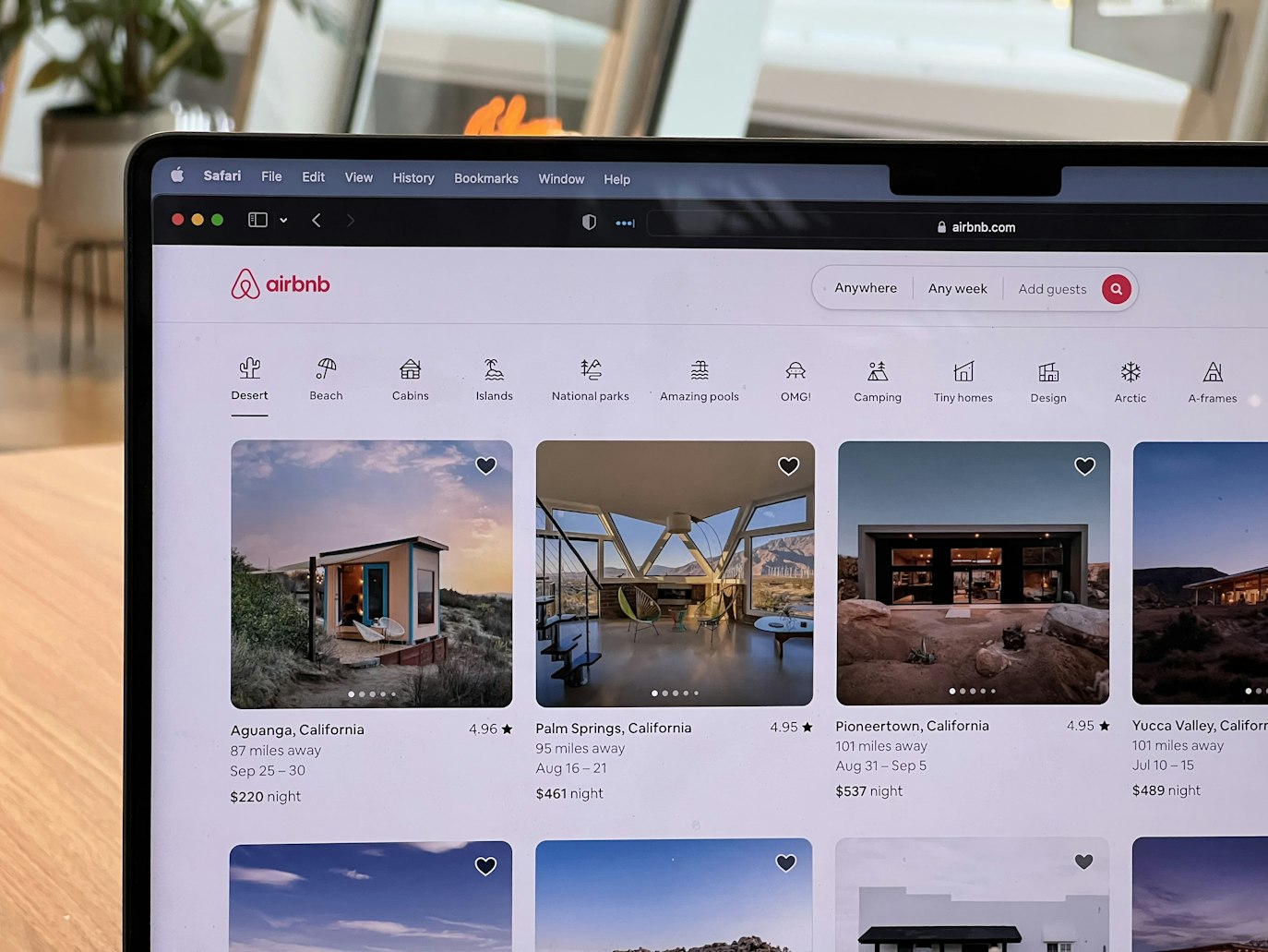 Airbnb adds private car pickups in 125 cities through Welcome Pickups