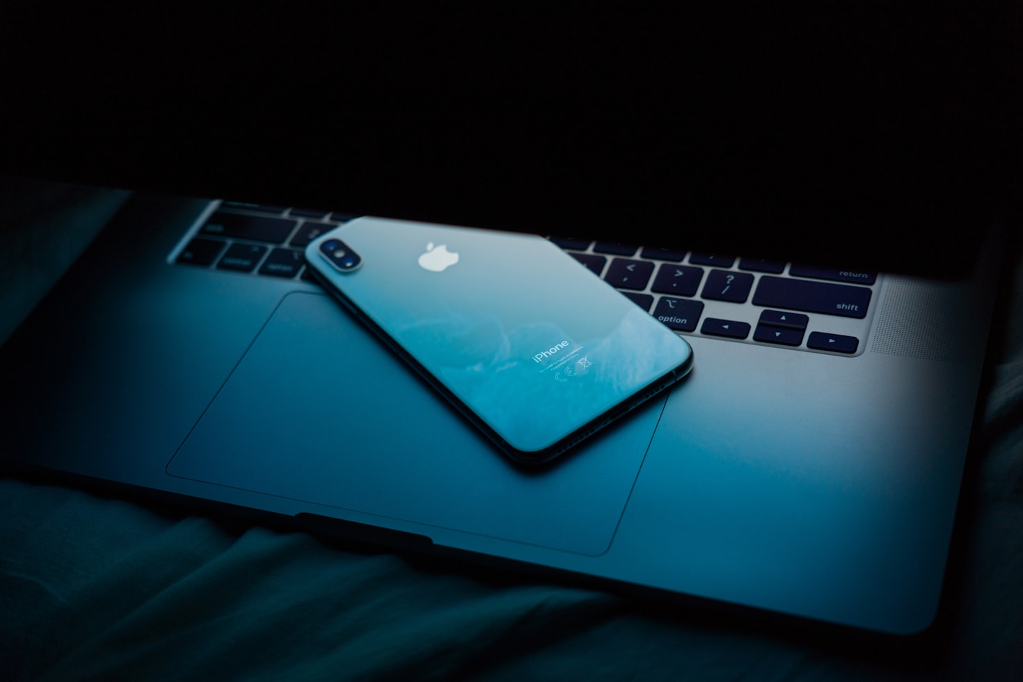 Apple to issue rare iOS 18 patch for DarkSword threat