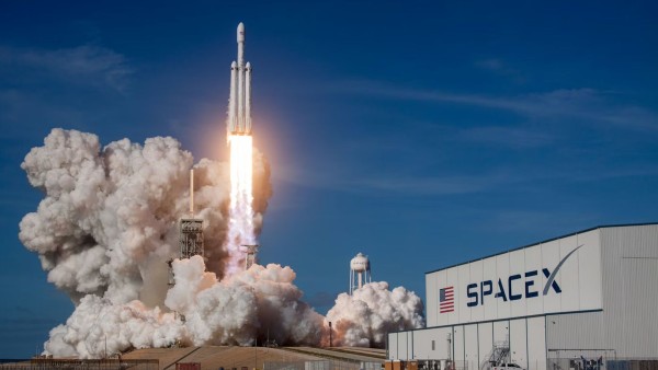 SpaceX scrubs high-stakes debut launch of upgraded Starship V3