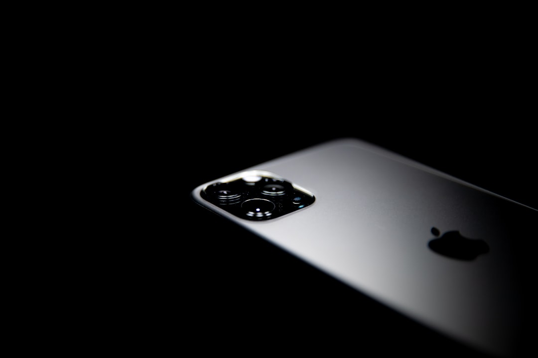 Apple rumored to launch foldable iPhone Ultra in 2026