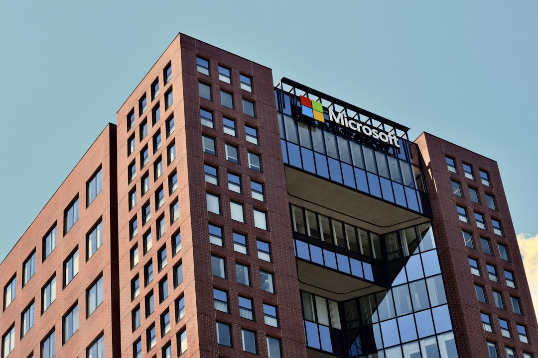 Microsoft backs Frontier Company with 2.5 billion dollars